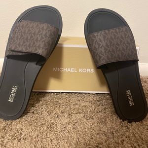Women's Michael Kors~Brown Slide Sandals~ Size 8